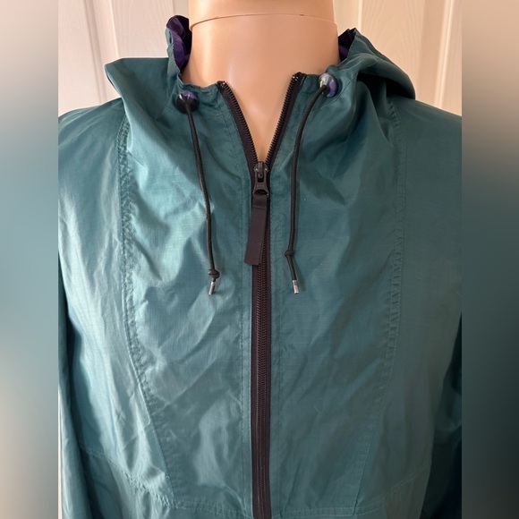 Vntg HELLY HANSEN M Jacket Mens Hooded 1/2 Zip Nylon Windbreaker Pullover Green - Picture 11 of 13